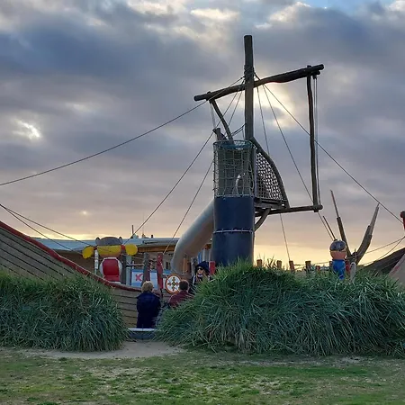 Haus Atlantic 213 In Direkter Strandlage アパート クックスハーフェン